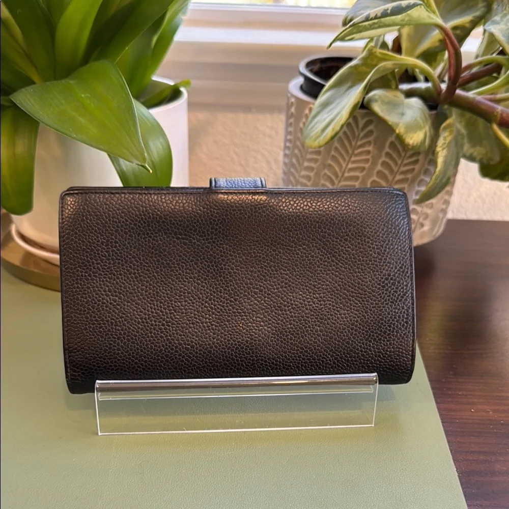 Chanel Caviar Black Kiss Lock Wallet - Picture 10 of 12